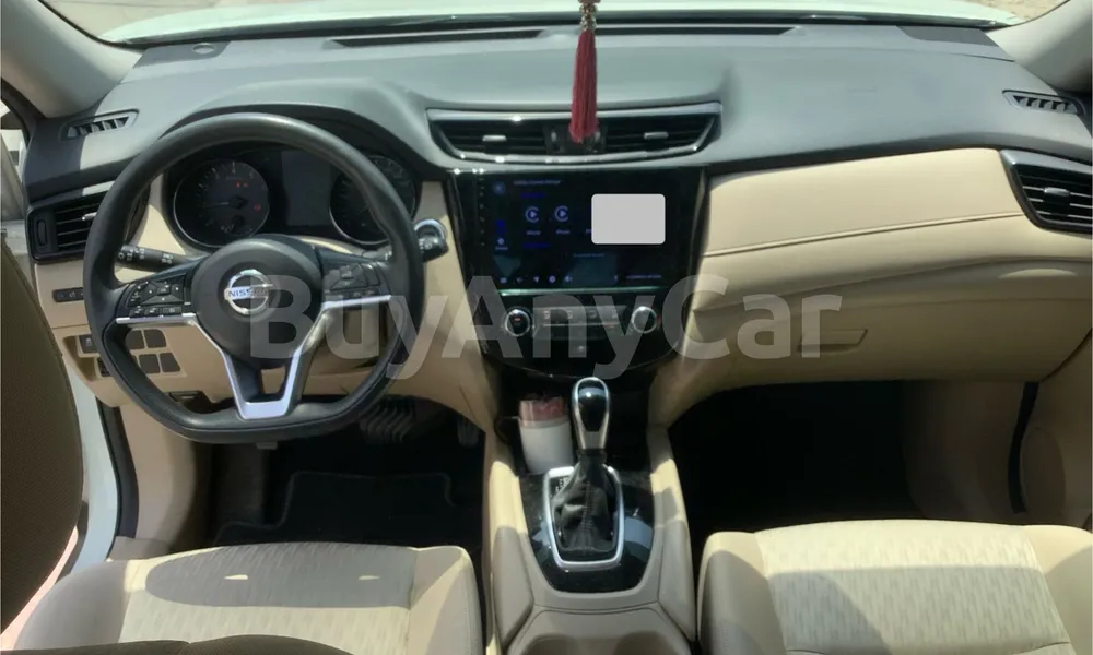 Vehicle photo 8
