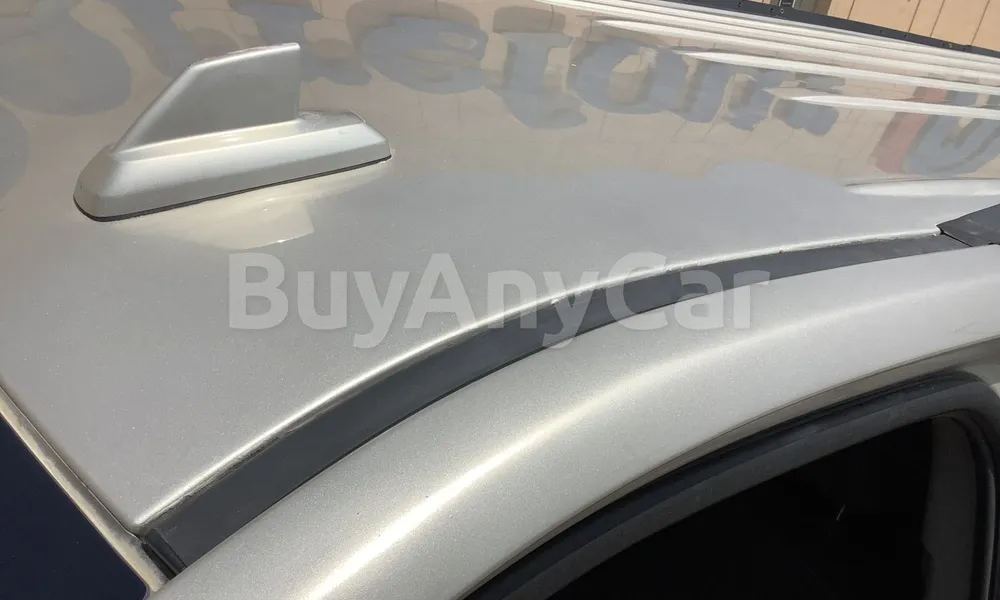 Vehicle photo 5
