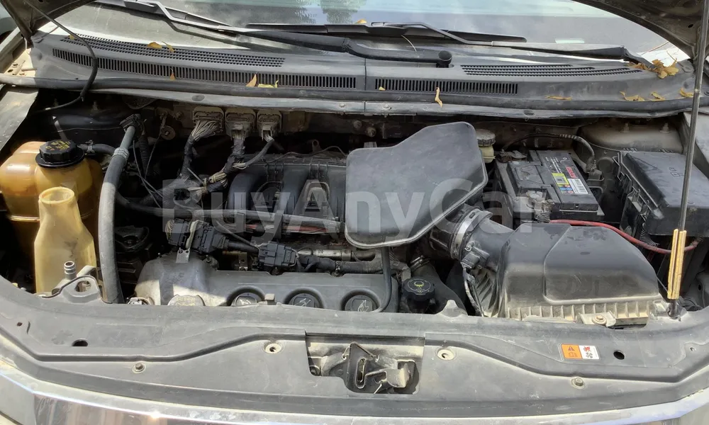 Vehicle photo 7
