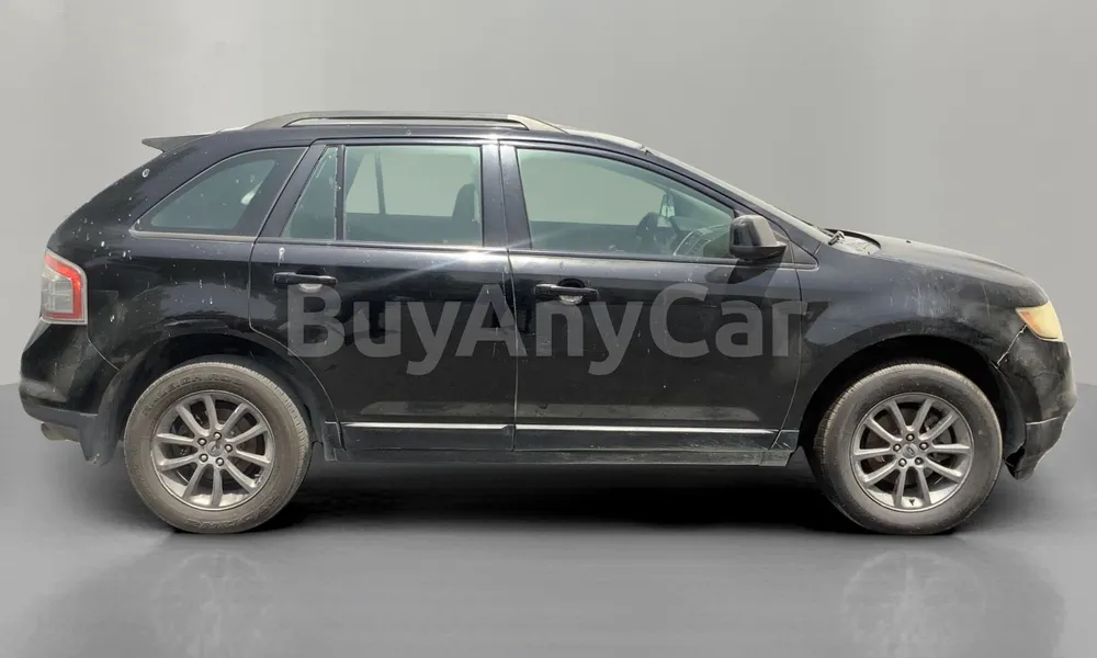 Vehicle photo 3