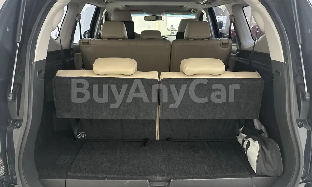 Vehicle photo 16