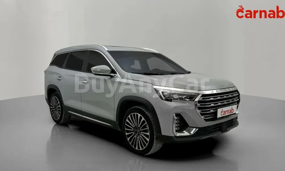 Vehicle photo 3