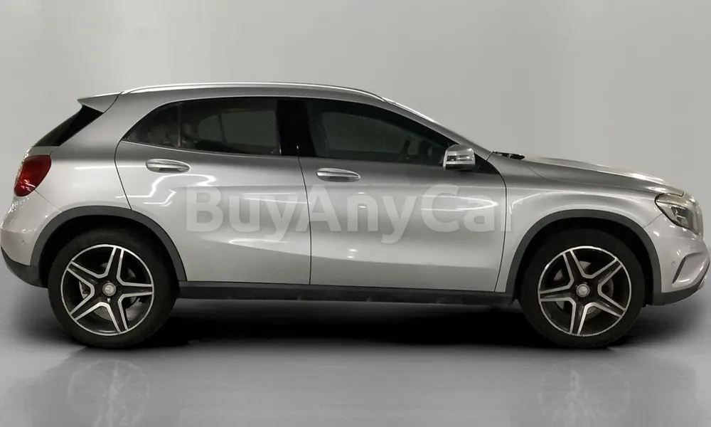 Vehicle photo 3