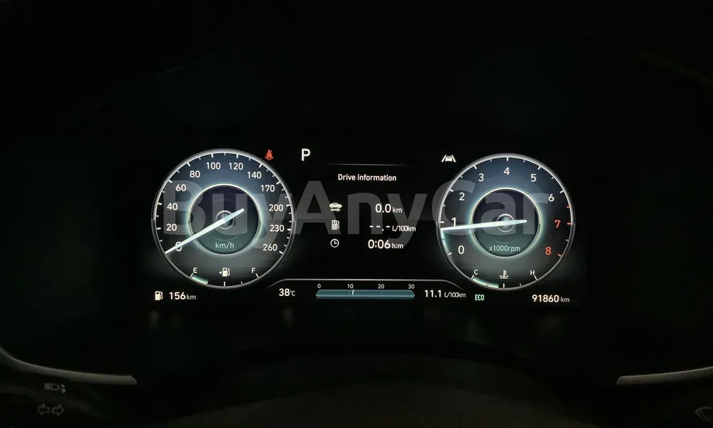 Vehicle photo 6