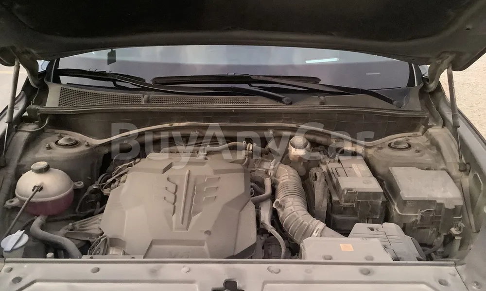Vehicle photo 7