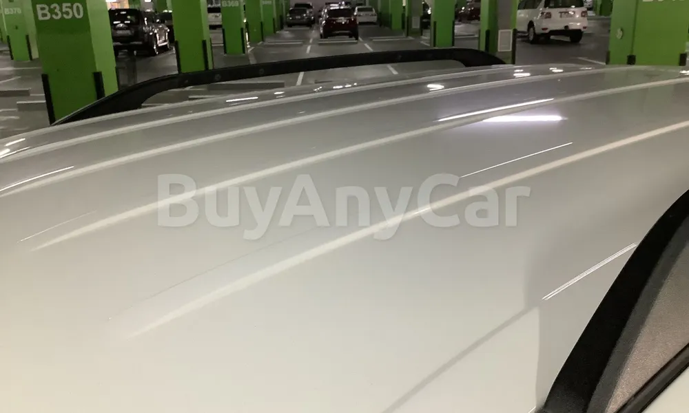 Vehicle photo 5