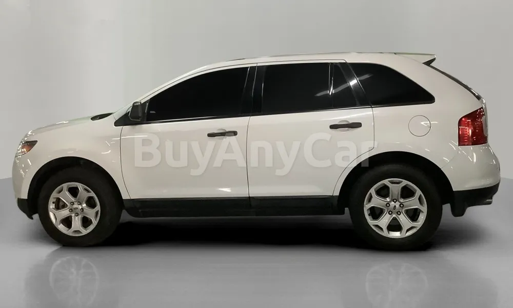 Vehicle photo 4