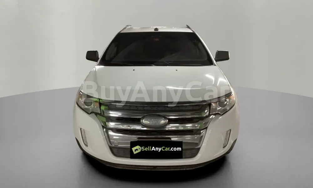 Vehicle photo 1