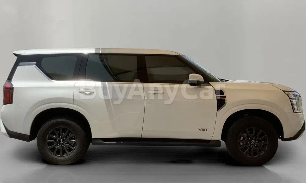 Vehicle photo 3