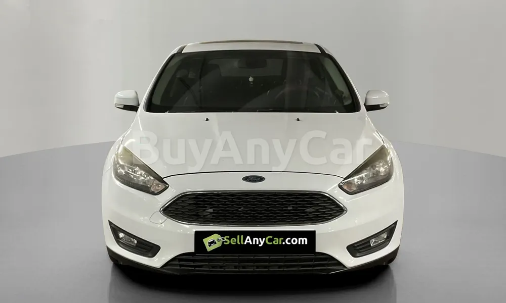 Vehicle photo 1