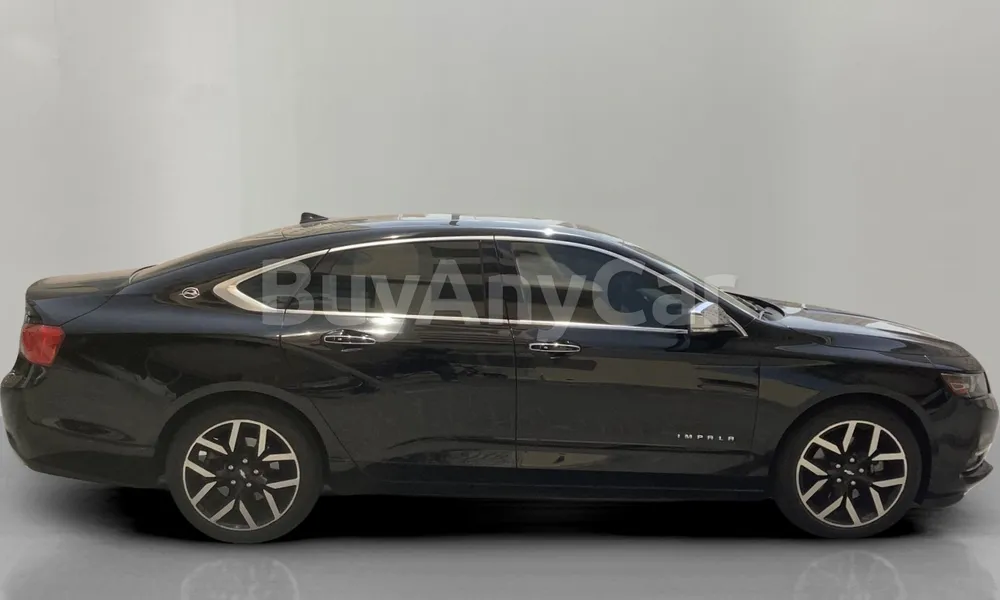 Vehicle photo 3