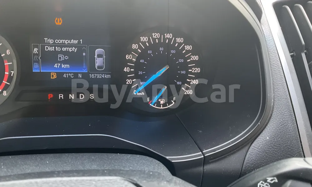Vehicle photo 8