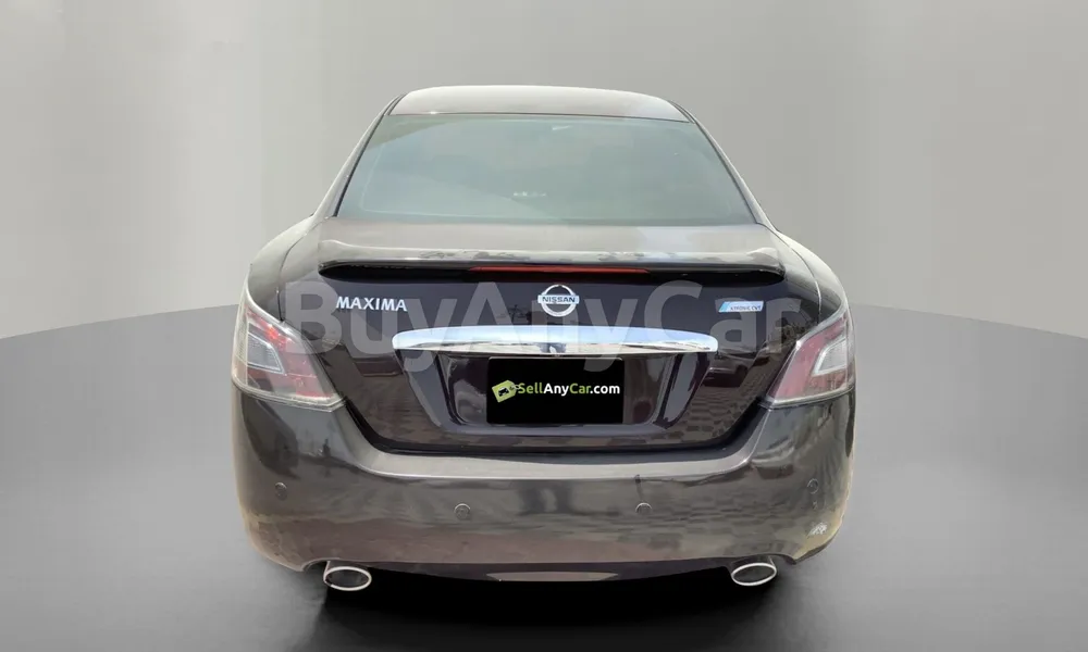 Vehicle photo 2