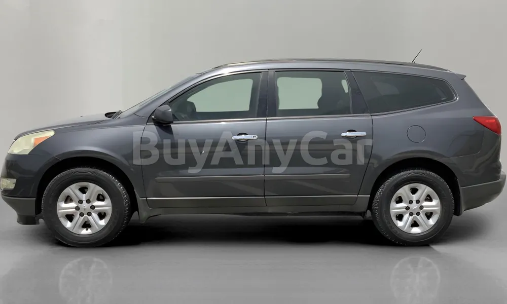 Vehicle photo 4