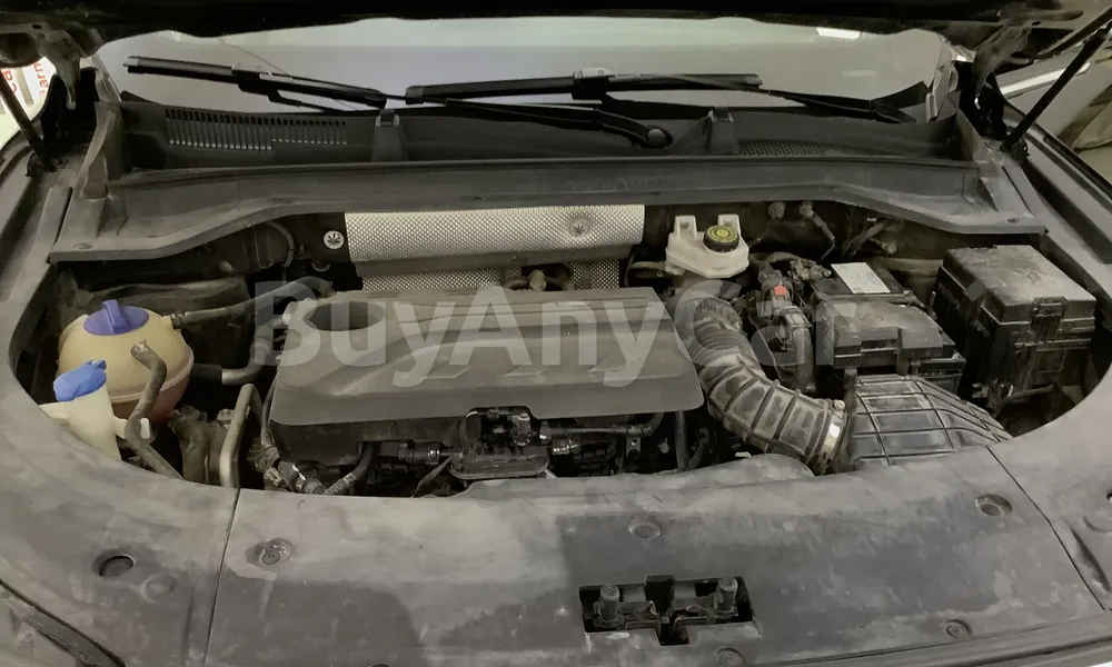 Vehicle photo 5