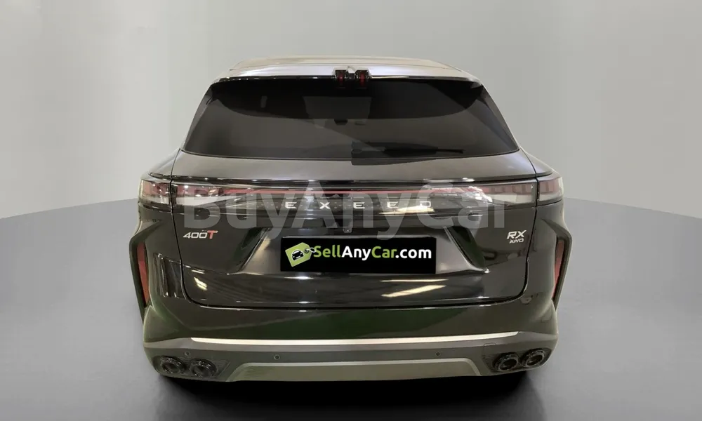 Vehicle photo 2