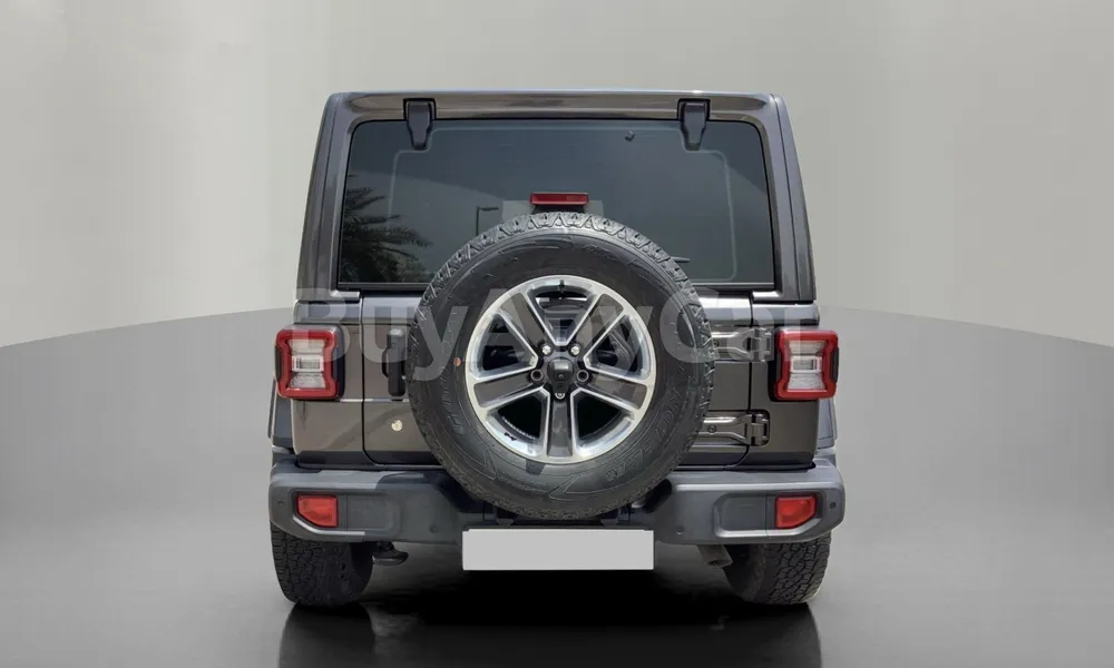 Vehicle photo 2