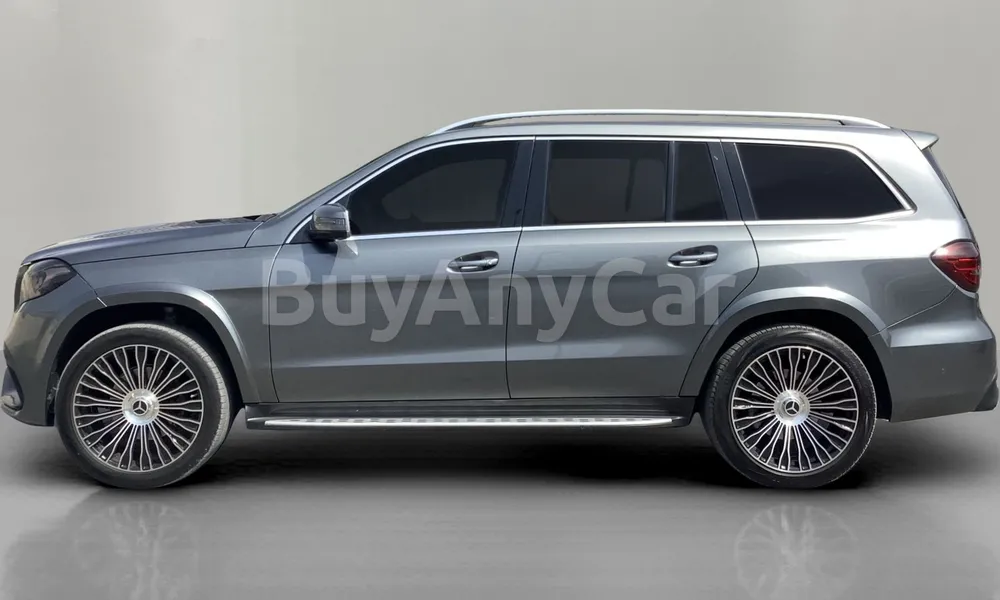 Vehicle photo 4