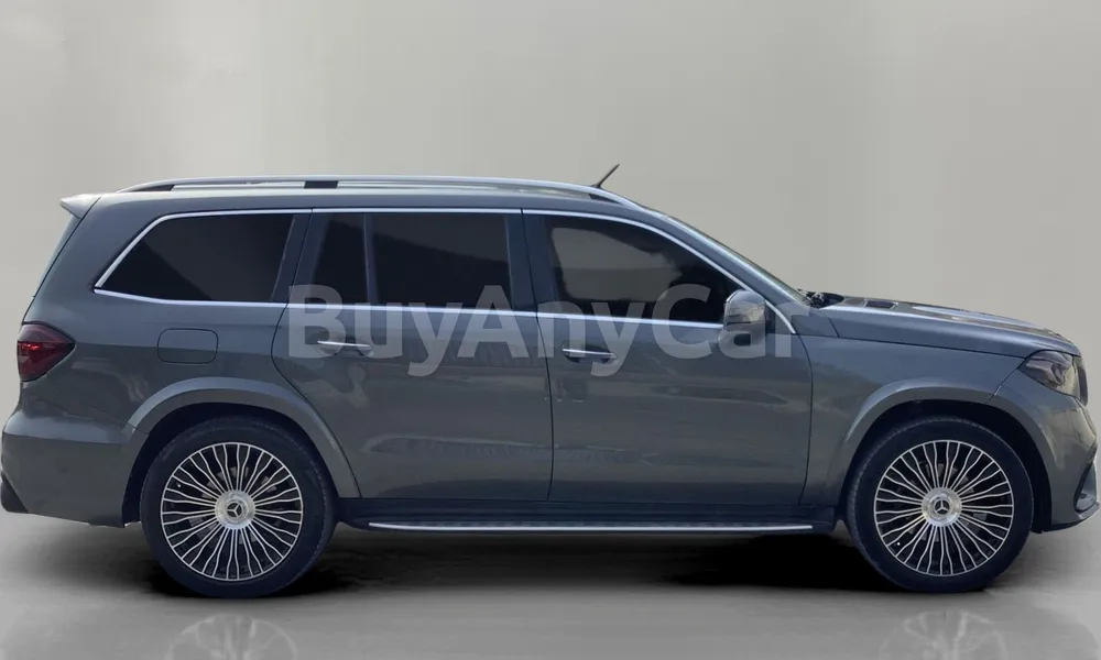 Vehicle photo 3