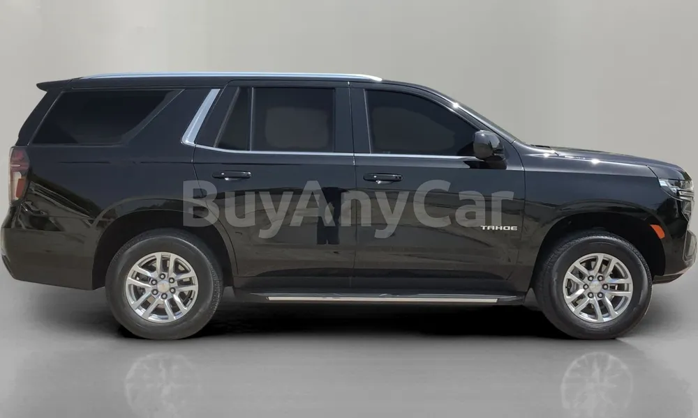 Vehicle photo 3