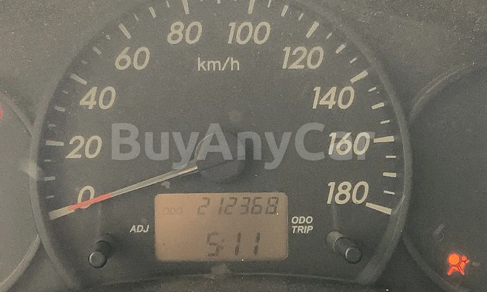 Vehicle photo 8