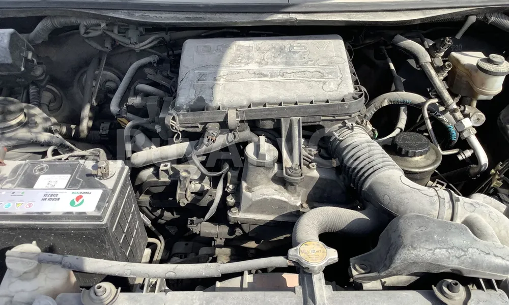 Vehicle photo 6