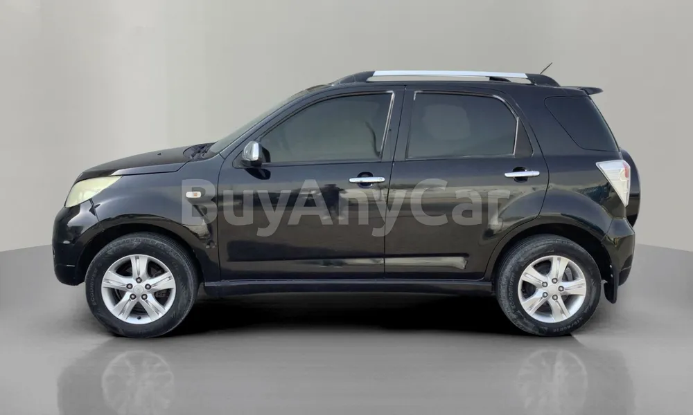 Vehicle photo 4