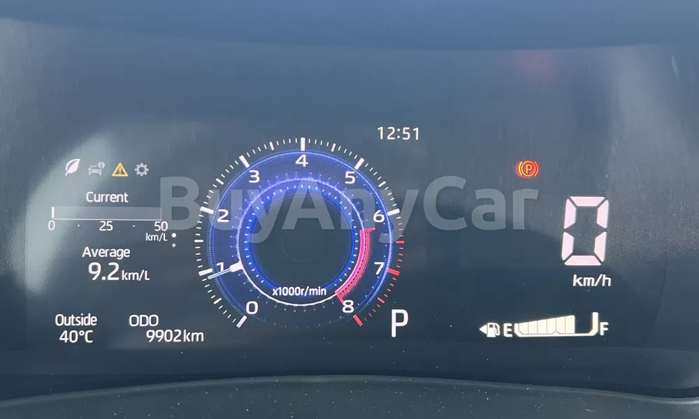 Vehicle photo 7