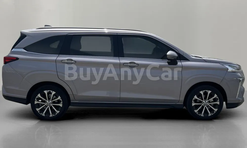 Vehicle photo 3