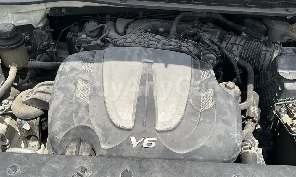 Vehicle photo 7