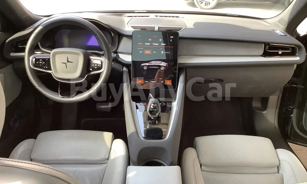 Vehicle photo 8