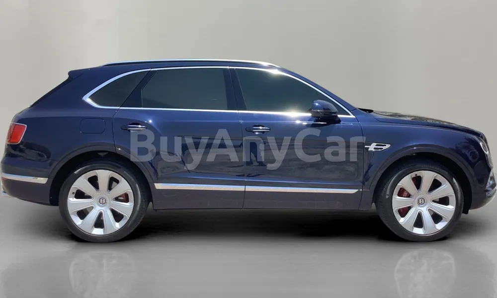 Vehicle photo 3