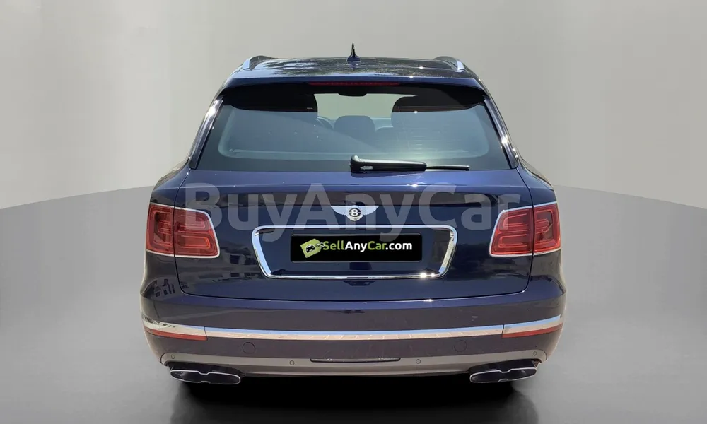 Vehicle photo 2