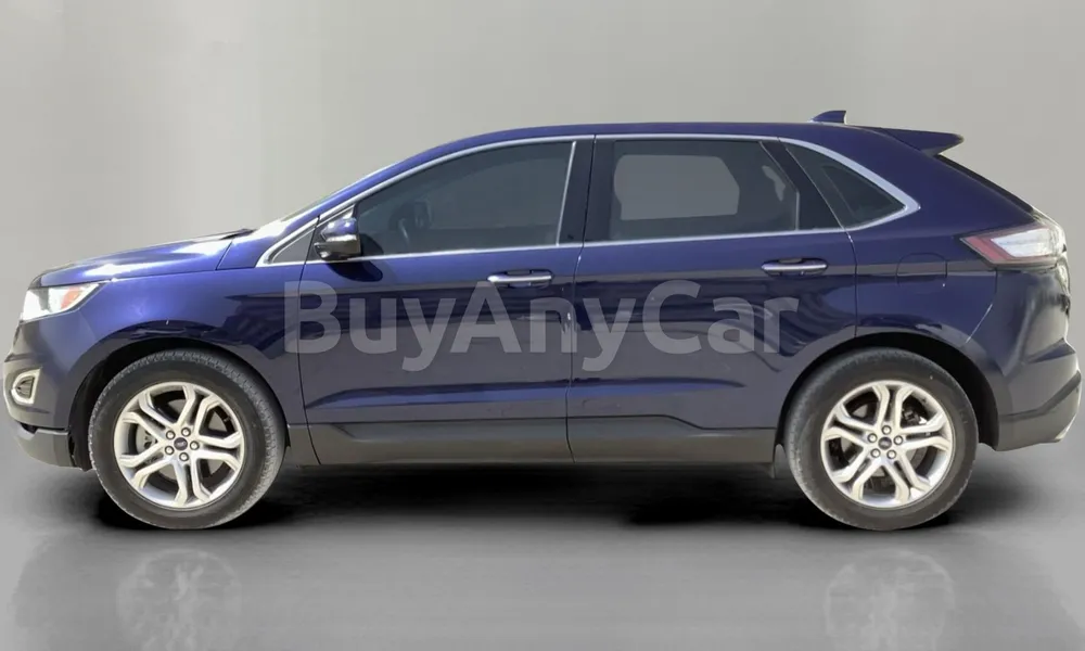 Vehicle photo 3