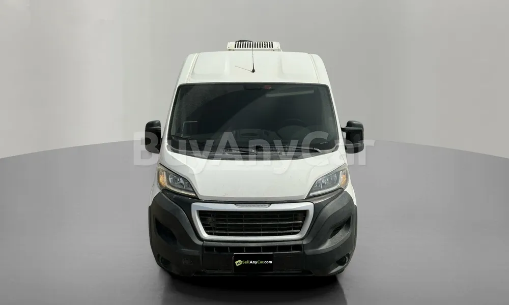 Vehicle photo 1