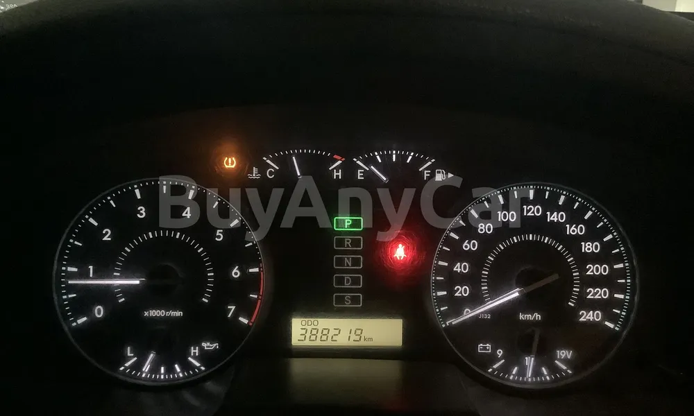 Vehicle photo 7