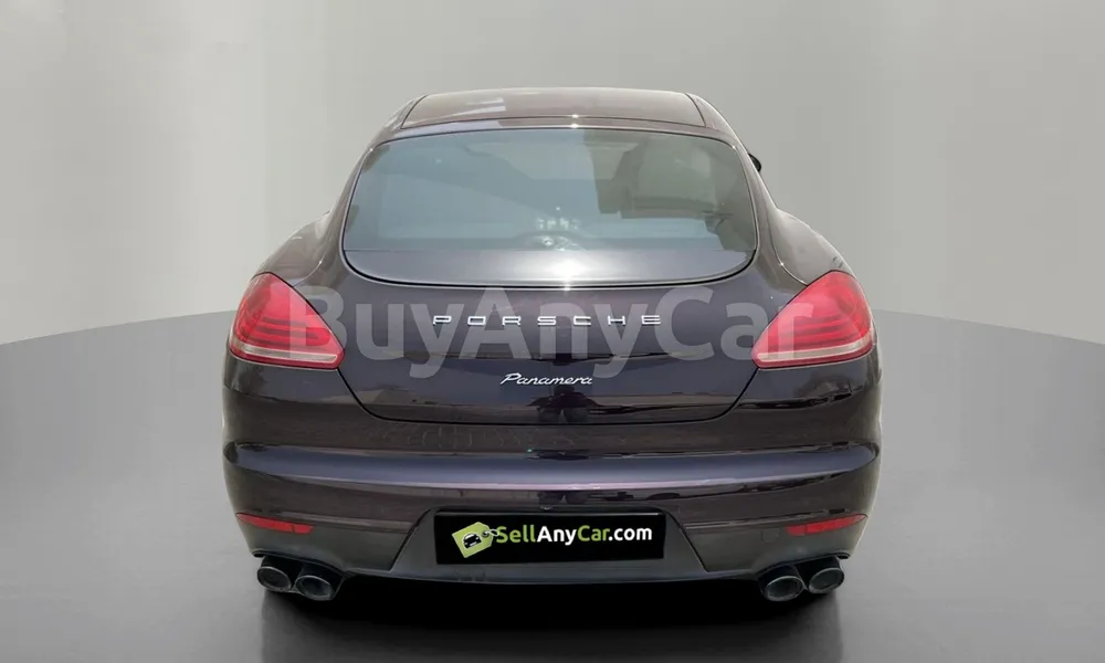 Vehicle photo 2