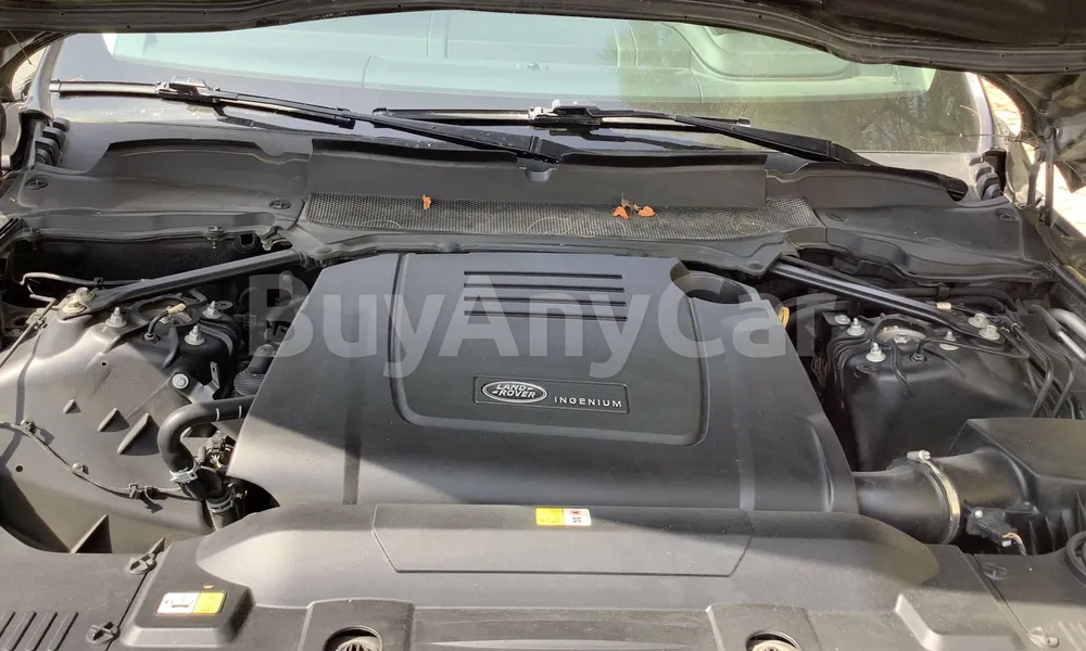 Vehicle photo 6