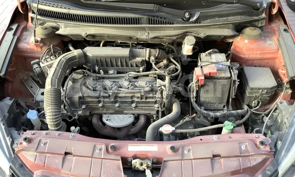 Vehicle photo 5