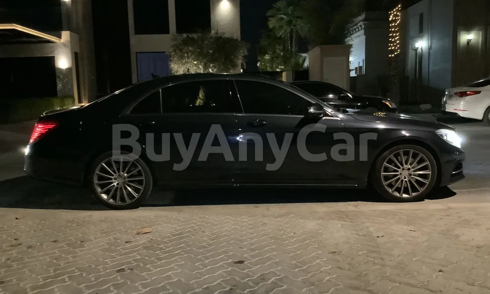 Vehicle photo 3