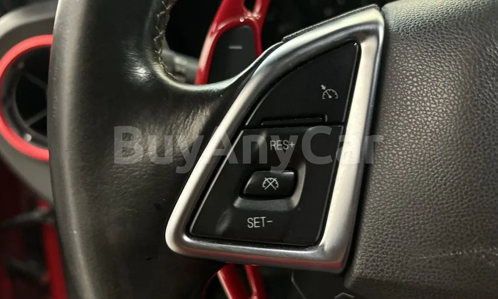 Vehicle photo 10
