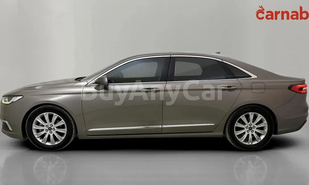 Vehicle photo 4