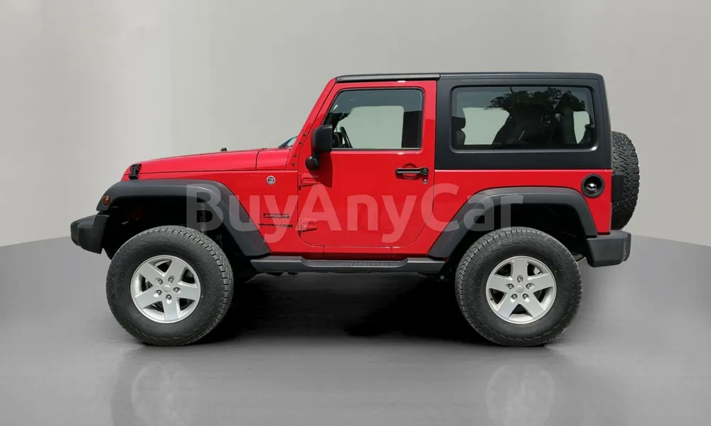 Vehicle photo 4