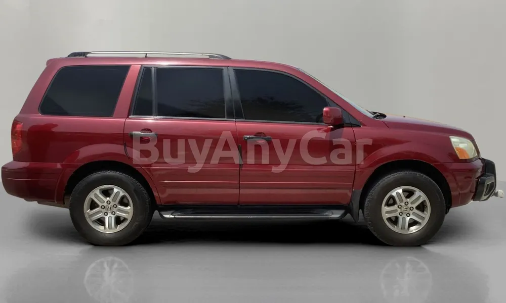 Vehicle photo 3