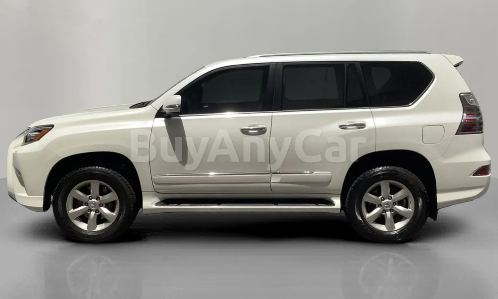 Vehicle photo 4