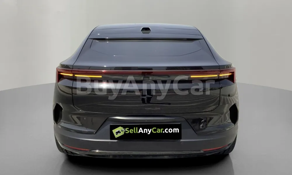Vehicle photo 2