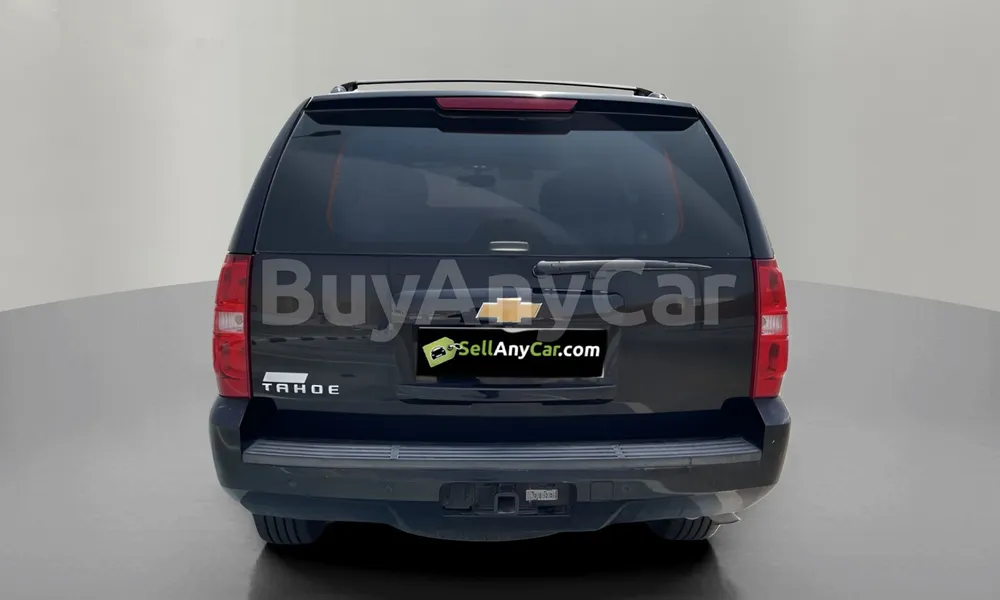 Vehicle photo 2