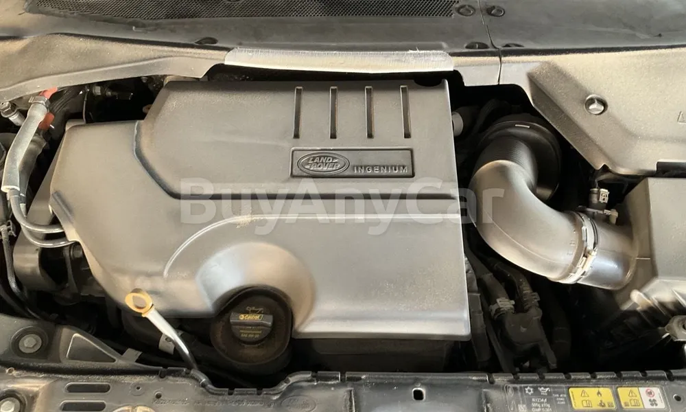 Vehicle photo 7