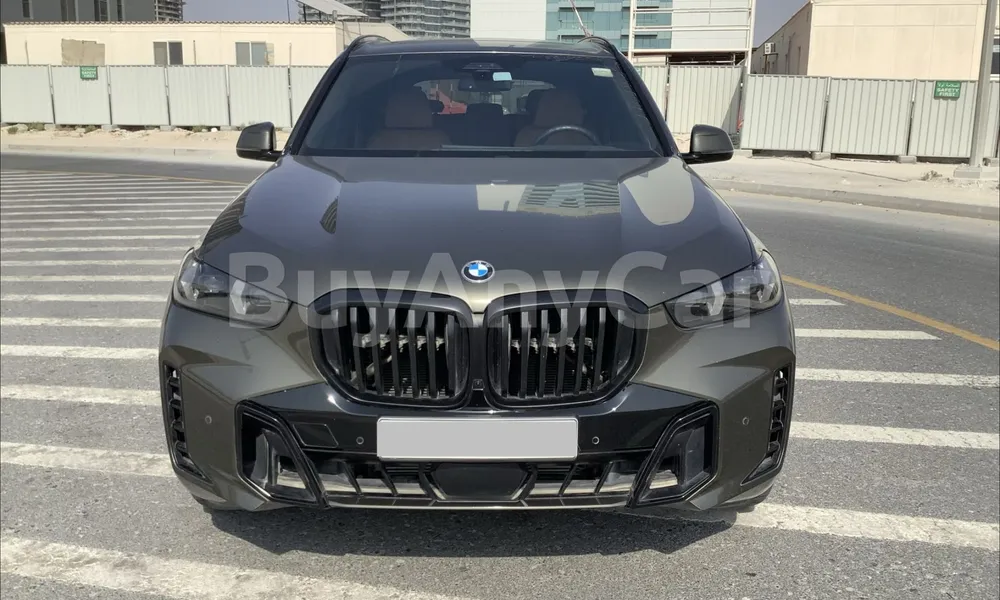 Vehicle photo 1