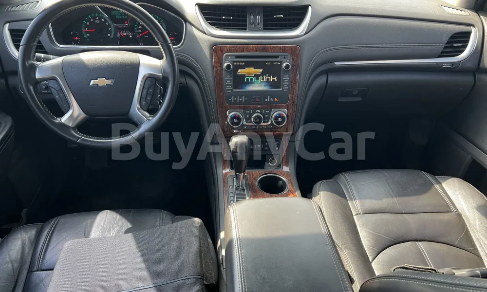 Vehicle photo 7